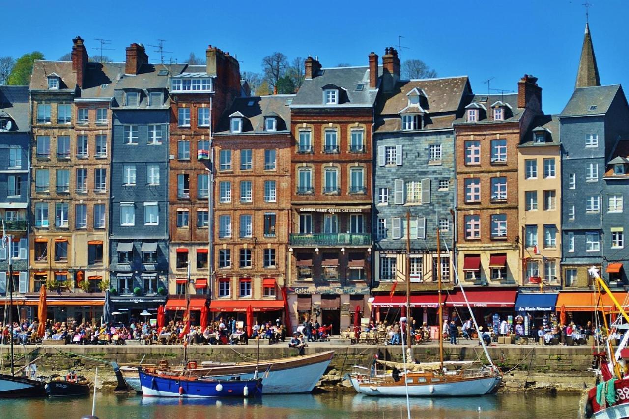 Honfleur, Entre Terre & Estuaire La Rivière-Saint-Sauveur Exterior foto